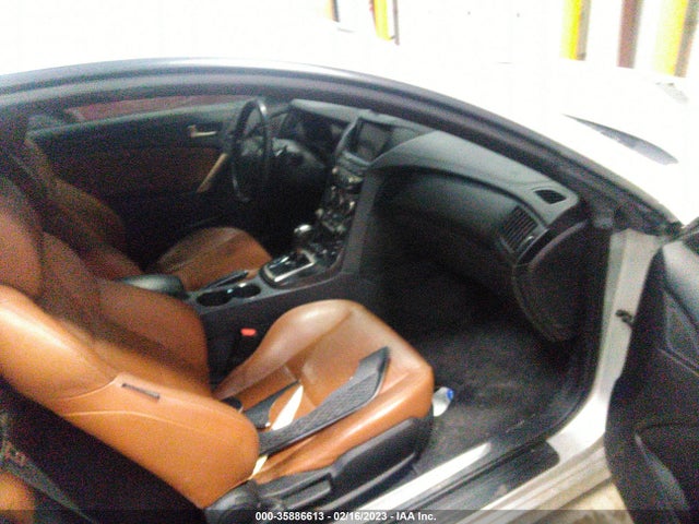 Продаж на аукціоні авто 2013 Hyundai Genesis Coupe 3.8 Grand Touring, vin: KMHHU6KJ4DU109040, номер лоту: 35886613