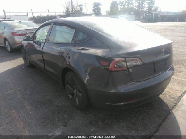5YJ3E1EA8PF458953 Tesla MODEL 3