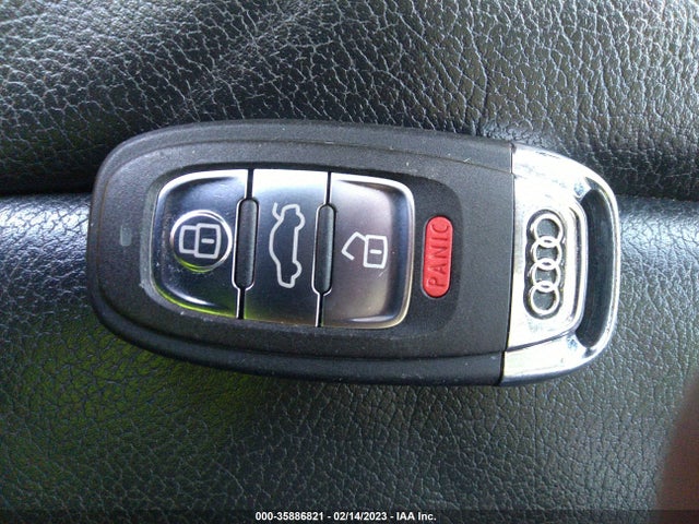 WA1LFAFP9EA128061 Audi Q5 Premium Plus