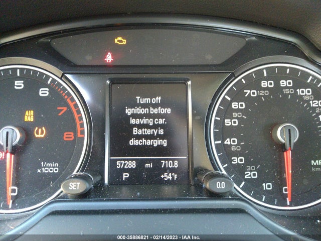 WA1LFAFP9EA128061 Audi Q5 Premium Plus