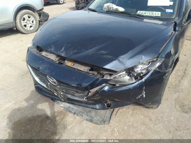 Mazda Mazda3 4-door Sport 2018 3MZBN1U70JM263754 Image 7