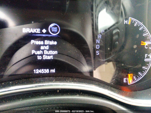 2015 Jeep Grand Cherokee, VIN: 1C4RJEBGXFC825563