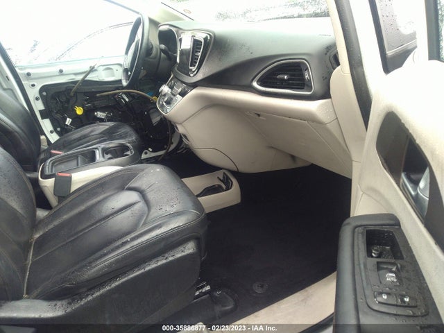 2C4RC1BG9HR540477 Chrysler Pacifica Touring-l
