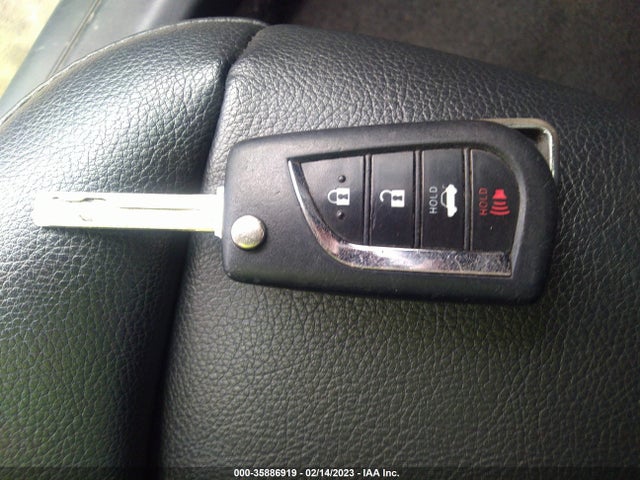 2018 Toyota Camry, VIN: 4T1B11HK1JU121899