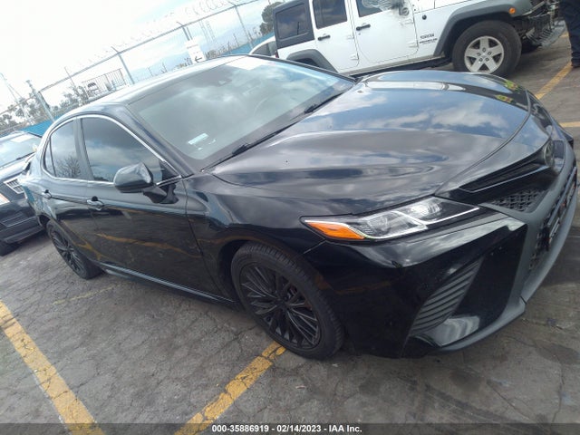 2018 Toyota Camry, VIN: 4T1B11HK1JU121899