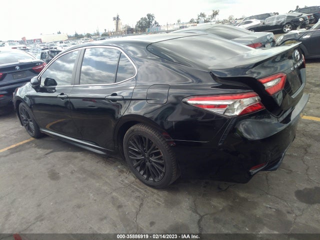 2018 Toyota Camry, VIN: 4T1B11HK1JU121899