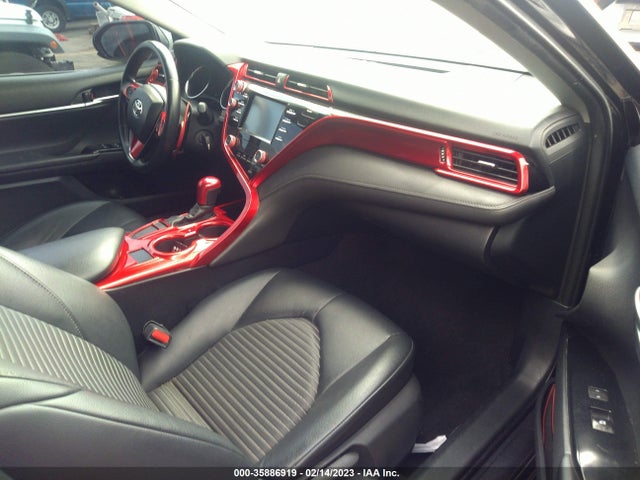 2018 Toyota Camry, VIN: 4T1B11HK1JU121899