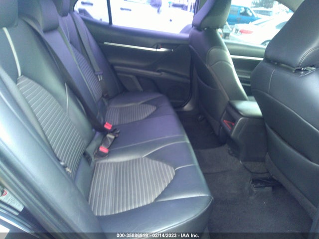 2018 Toyota Camry, VIN: 4T1B11HK1JU121899