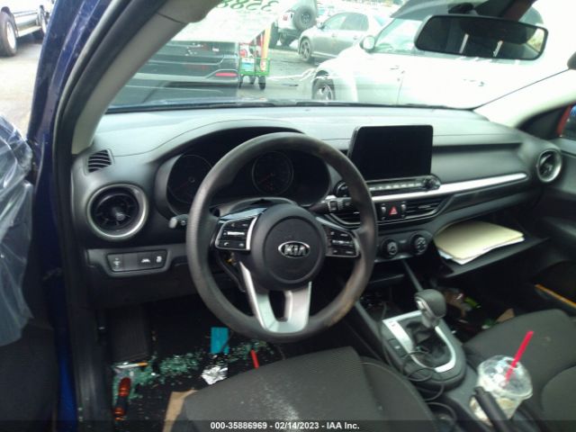 3KPF24AD4ME316141 KIA Forte Lxs
