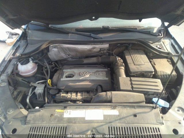 WVGRV7AX5HW506988 Volkswagen Tiguan Wolfsburg Edition