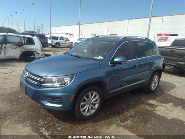 WVGRV7AX5HW506988 Volkswagen Tiguan Wolfsburg Edition