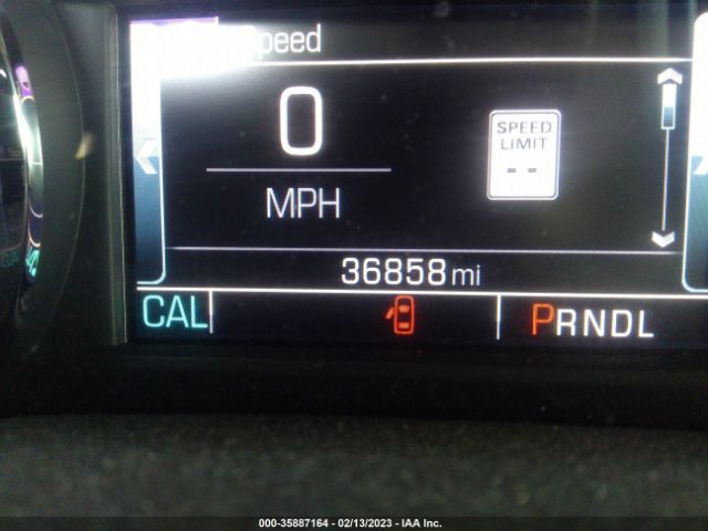 1GKS2GKC3JR155002 GMC Yukon Xl Slt