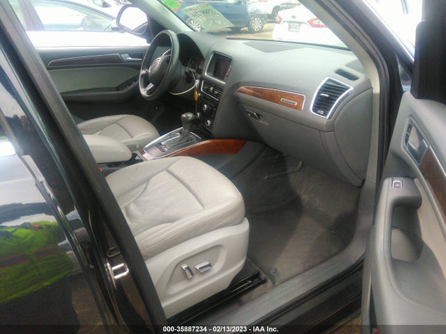 WA1CFAFP3FA008371 Audi Q5 PREMIUM