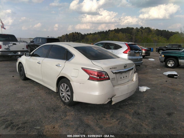 Nissan Altima 2.5 S 2015 1N4AL3AP7FN362272 Image 3