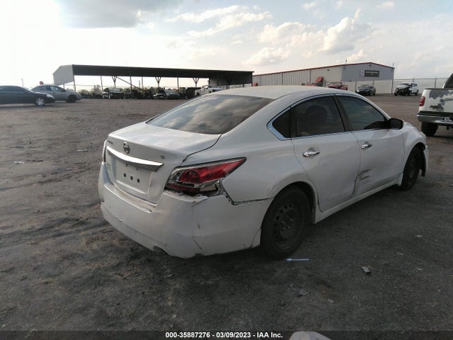 Nissan Altima 2.5 S 2015 1N4AL3AP7FN362272 Image 4