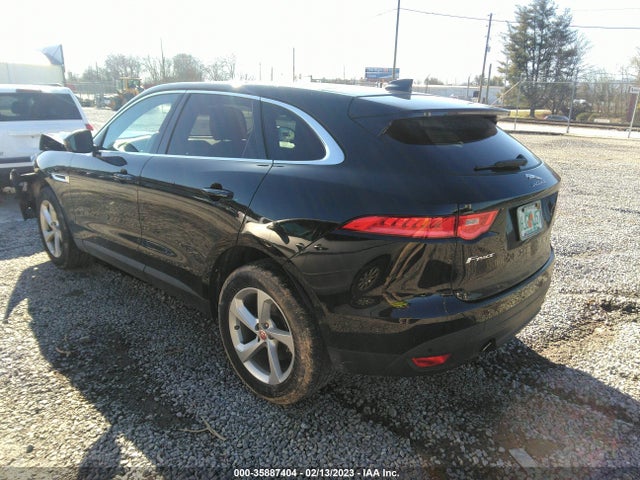 2020 JAGUAR F-PACE SADCJ2FXXLA645056 Photo 2