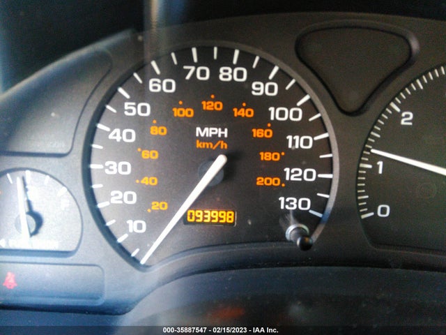 Saturn SL 2002 1G8ZK52792Z263802 Image 8