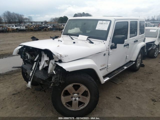 1C4BJWEG3CL235834 Jeep Wrangler Unlimited Sahara