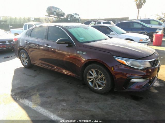 5XXGT4L32KG313121 auction archive image