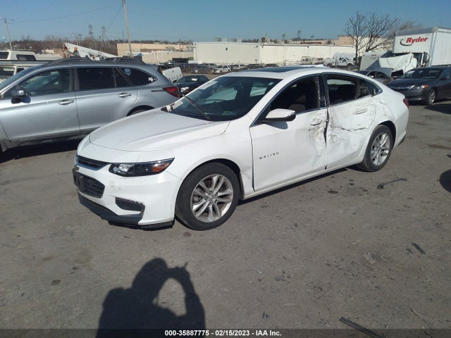 Chevrolet MALIBU LT 2018 1G1ZD5ST5JF131707 Image 2
