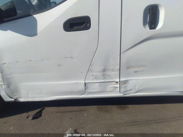 2017 Nissan NV 200, VIN: 3N6CM0KN1HK699702