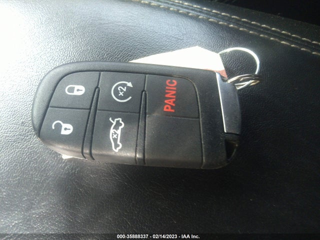 1C3CCCCG3FN527707 Chrysler 200 C