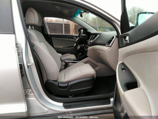 KM8J33A45JU721578 Hyundai TUCSON SEL