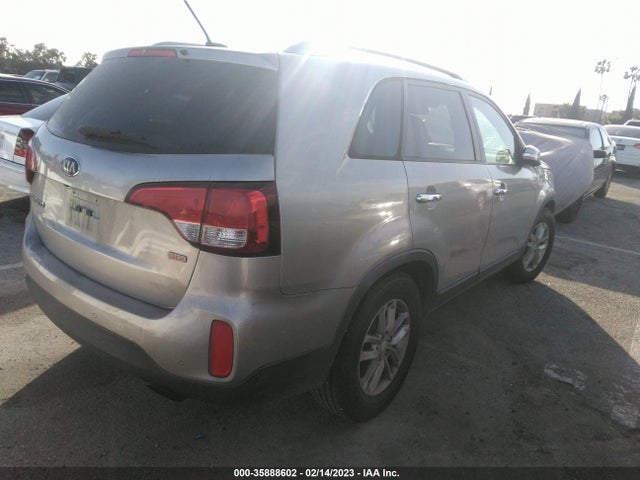 KIA SORENTO LX 2014 5XYKTCA61EG438483 Image 4