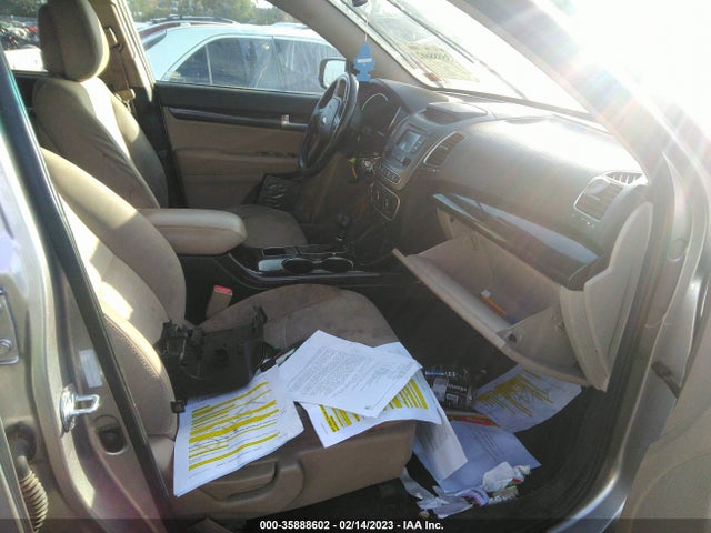 KIA SORENTO LX 2014 5XYKTCA61EG438483 Image 5