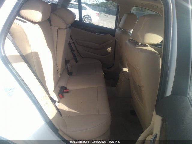 2015 BMW X1, VIN: WBAVM1C5XFV498787