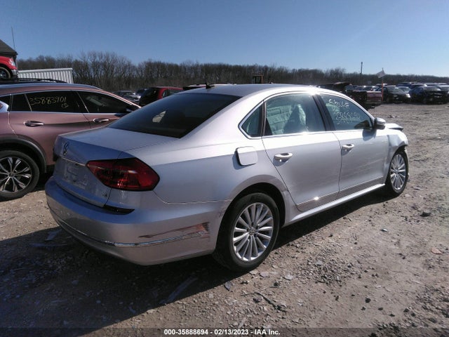 2016 Volkswagen Passat, VIN: 1VWBT7A38GC057859
