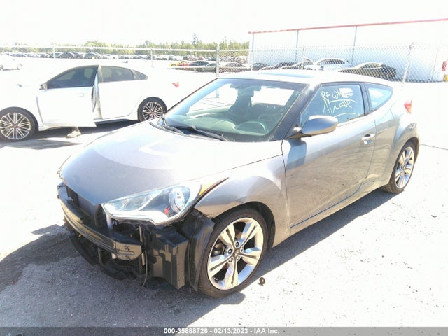 2016 Hyundai Veloster, VIN: KMHTC6ADXGU251986
