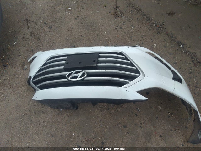 2018 HYUNDAI ELANTRA SEL VIN: 5NPD84LF4JH302834