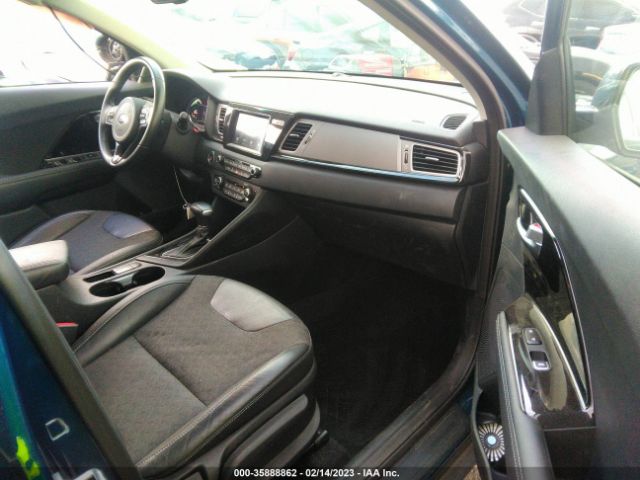 KNDCC3LC7K5274300 KIA NIRO EX