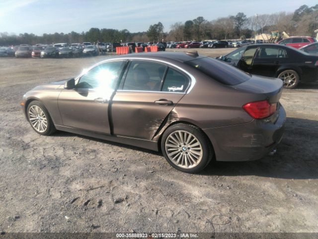 WBA3C1C59FK124408 BMW 3 Series