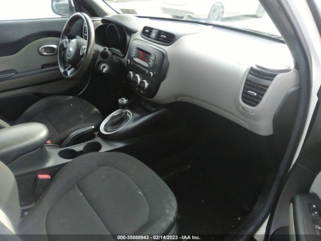 KNDJN2A28F7128049 KIA Soul Base