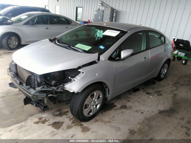KNAFK4A64G5591393 KIA FORTE LX