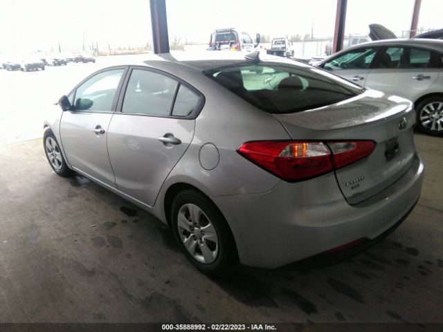 KNAFK4A64G5591393 KIA FORTE LX