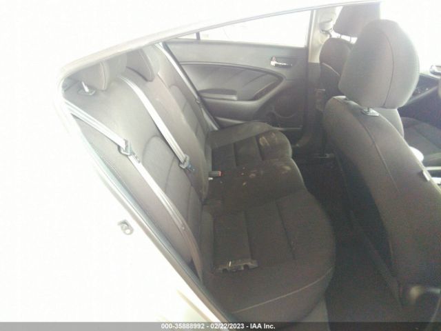 KNAFK4A64G5591393 KIA FORTE LX