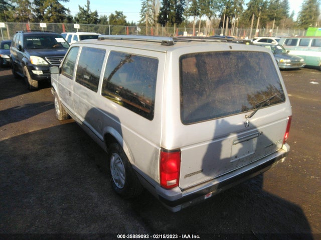 Dodge CARAVAN SE 1987 1B4FK4132HX109631 Image 4