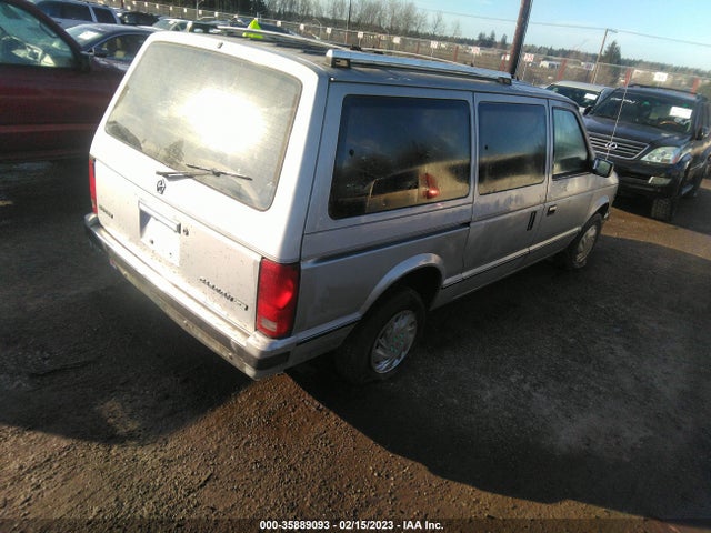 Dodge CARAVAN SE 1987 1B4FK4132HX109631 Image 5