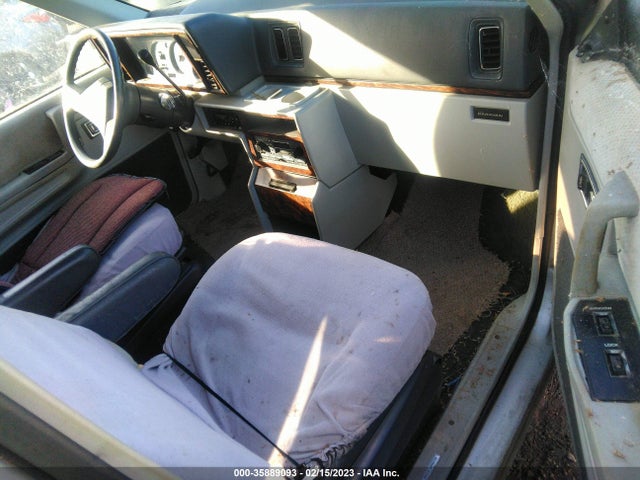 Dodge CARAVAN SE 1987 1B4FK4132HX109631 Image 6