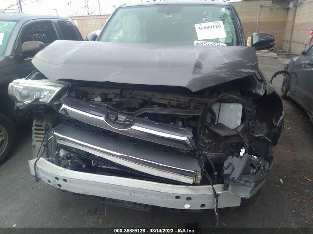 Toyota 4RUNNER SR5 2018 JTEBU5JR4J5607137 Image 6