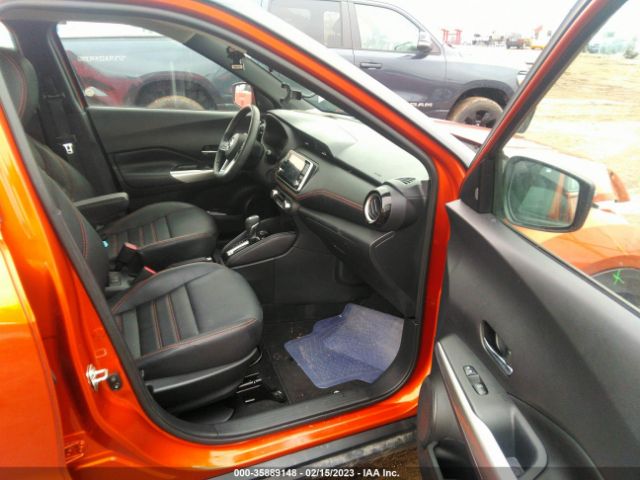 3N1CP5CU8KL527815 Nissan KICKS SR