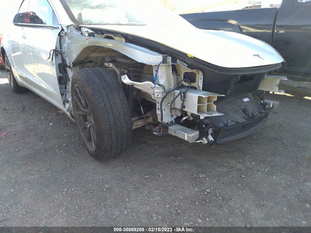 Tesla Model 3 Range Battery 2018 5YJ3E1EAXJF057282 Image 8
