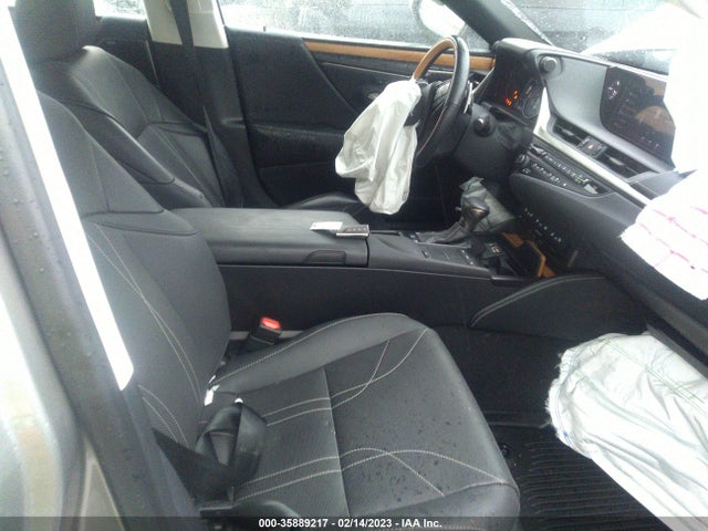 2019 Lexus ES, VIN: JTHB21B11K2039975