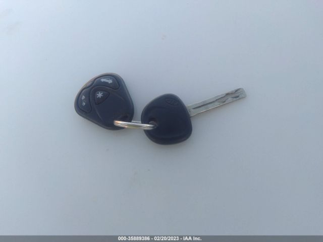 KNADM4A35D6212267 KIA RIO LX