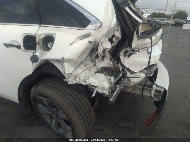 Acura MDX 2016 5FRYD3H20GB007412 Image 6