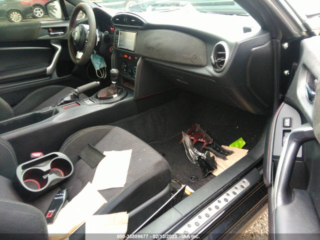 2017 Toyota 86, VIN: JF1ZNAA1XH8700973