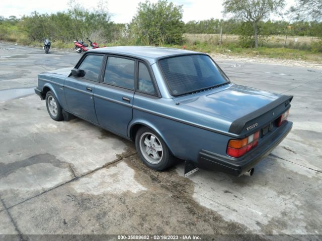 YV1AX4741F1082480 Volvo 244